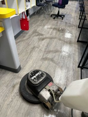 Commercial Floor Cleaning in Elgin, IL (1)